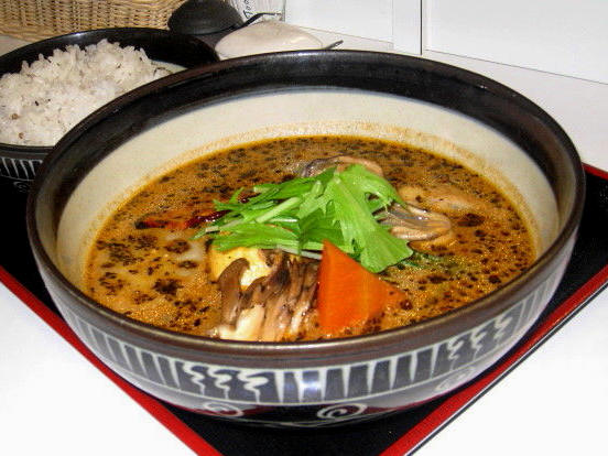 �ꓔ�������X�C2002�~�`�L���C�X�[�v�J���[