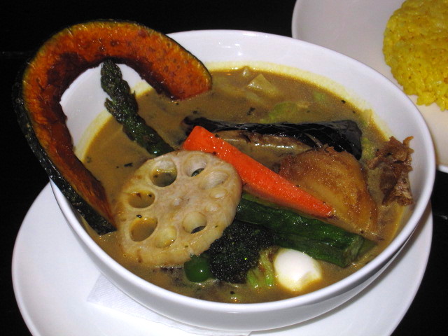 �|�[�N��؃X�[�v�J���[�C�������O���r��