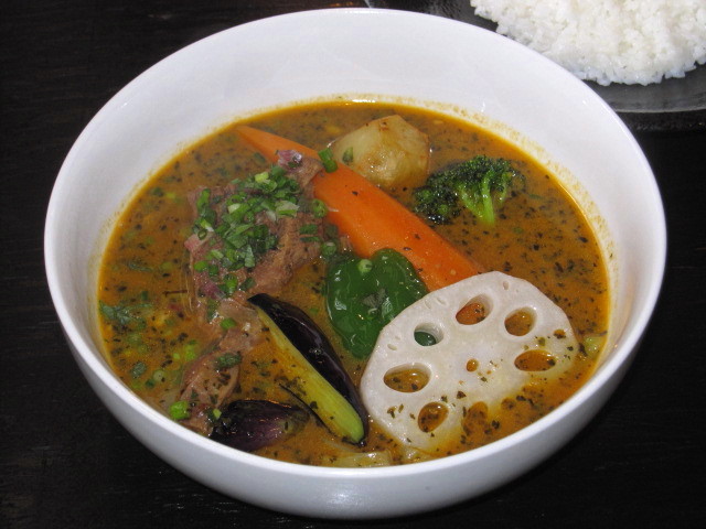 NINE�C�i�C���C��������ύ��񂾃������̃X�[�v�J���[