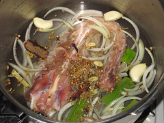 �{�K���X�[�v�̍ޗ�